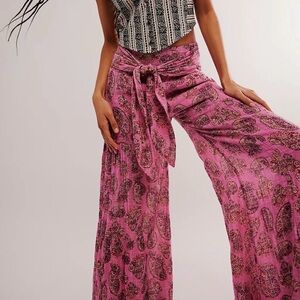 New Free People One Good Day Printed Wide-Leg Pants Pink Paisley Combo XL